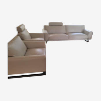 Salon cuir comprenant 1 canapé et 2 fauteuils Roche et Bobois modèle Apogée de Sacha Lakic