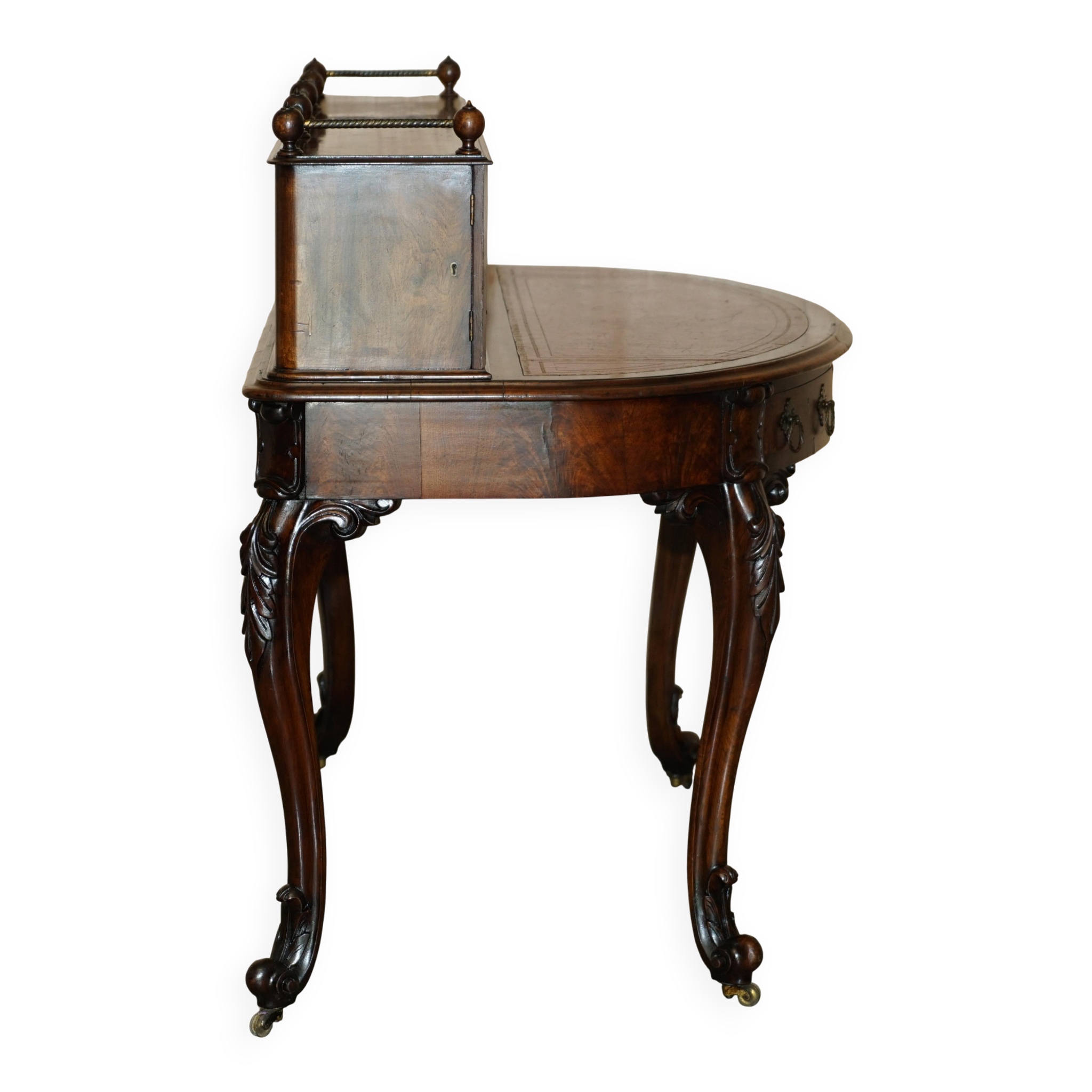 Bureau Demi-Lune en Cuir de Patrick Beakey Dublin circa 1850
