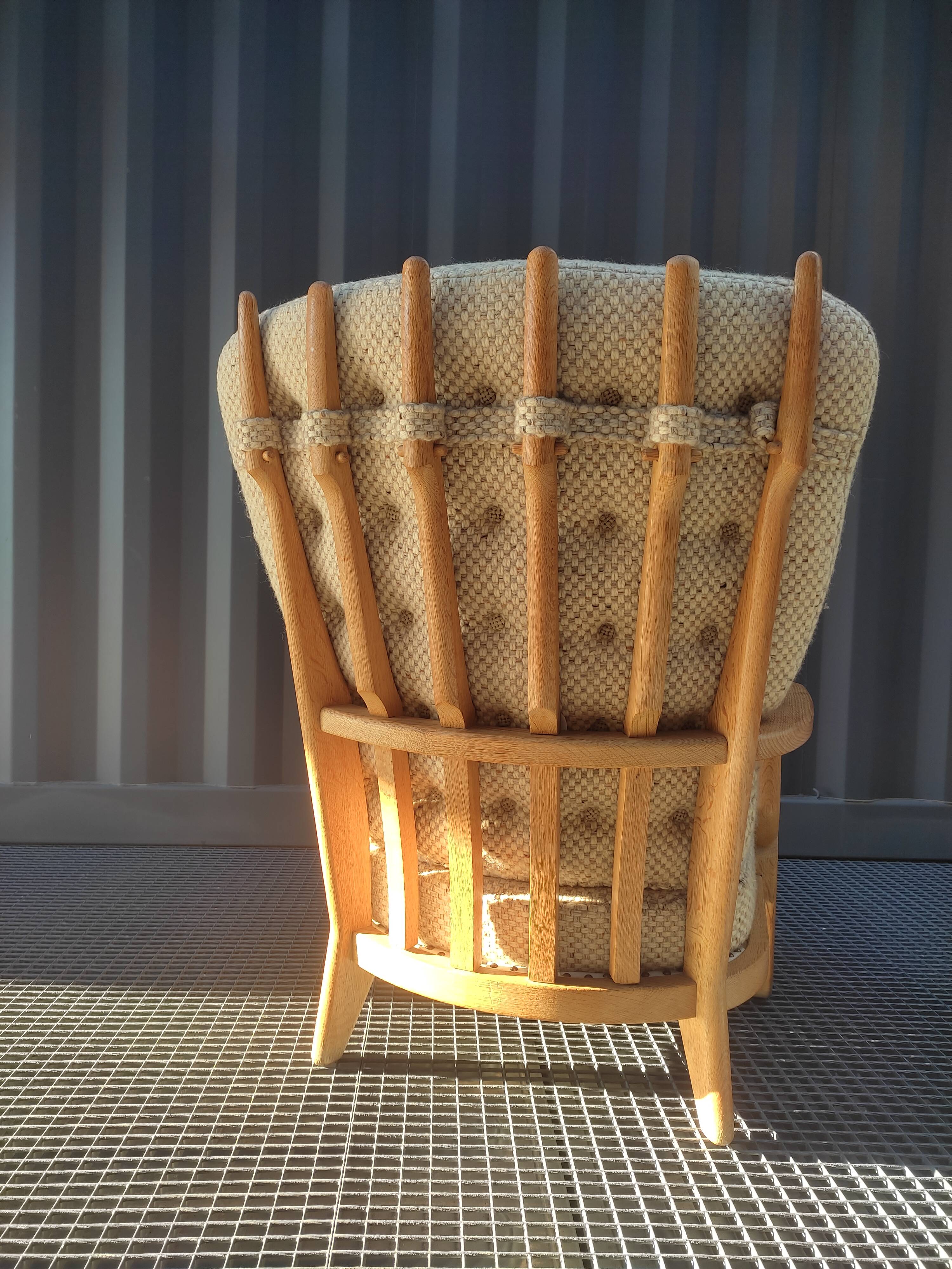 Armchair great rest by Guillerme and Chambron