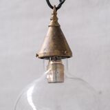 Ampoule en verre clair et laiton pendentif français du milieu du siècle