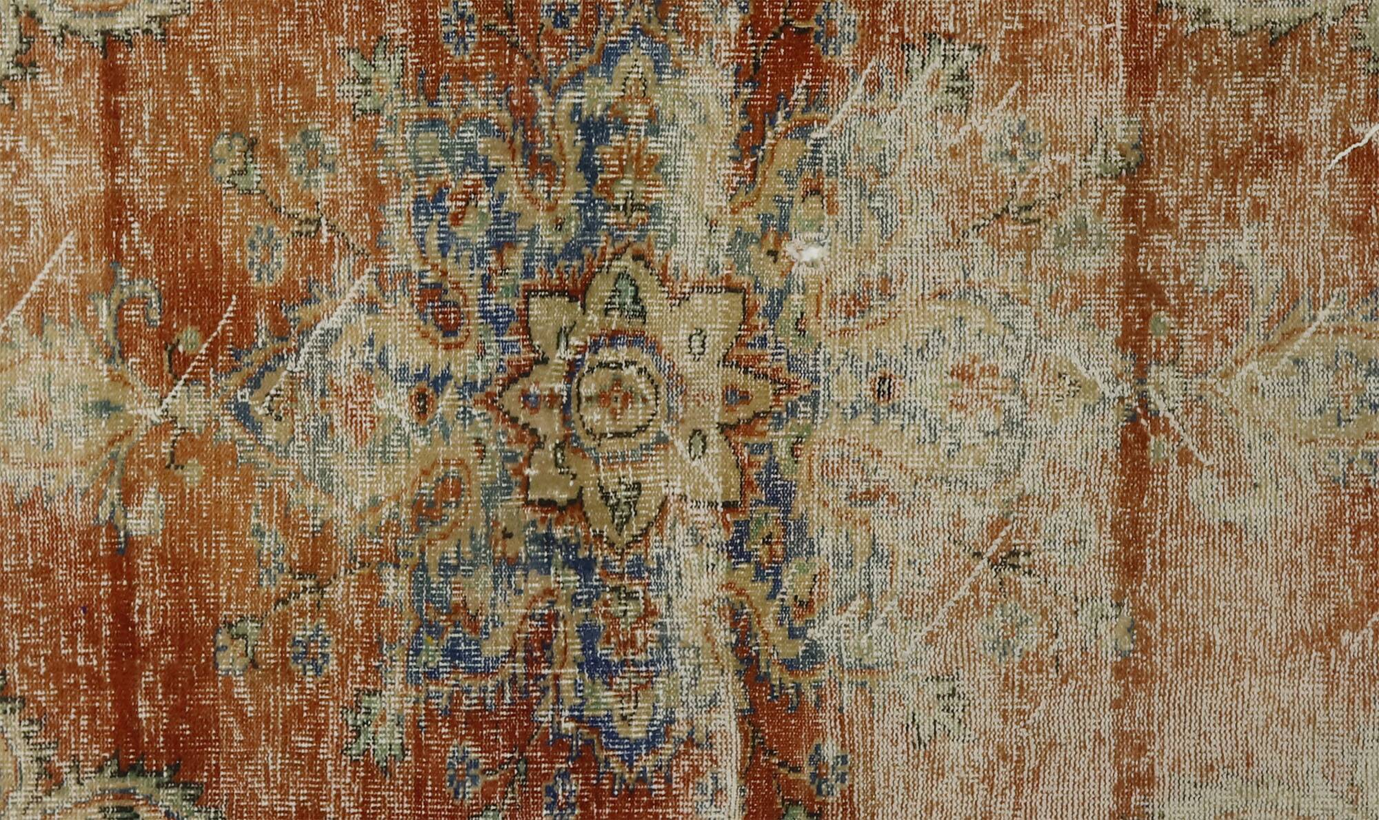 One-of-a-kind turkish handwoven vintage rug - rustic vintage charm 283x 156 cm