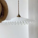Opaline suspension