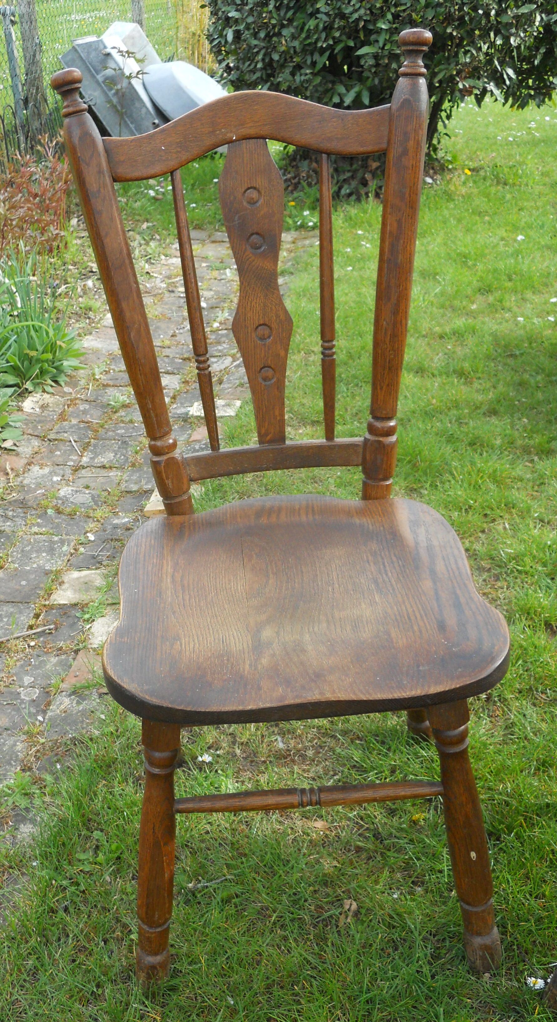 Suite de 4 chaises windsor