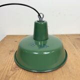 Industrial green enamel pendant lamp, 1960s