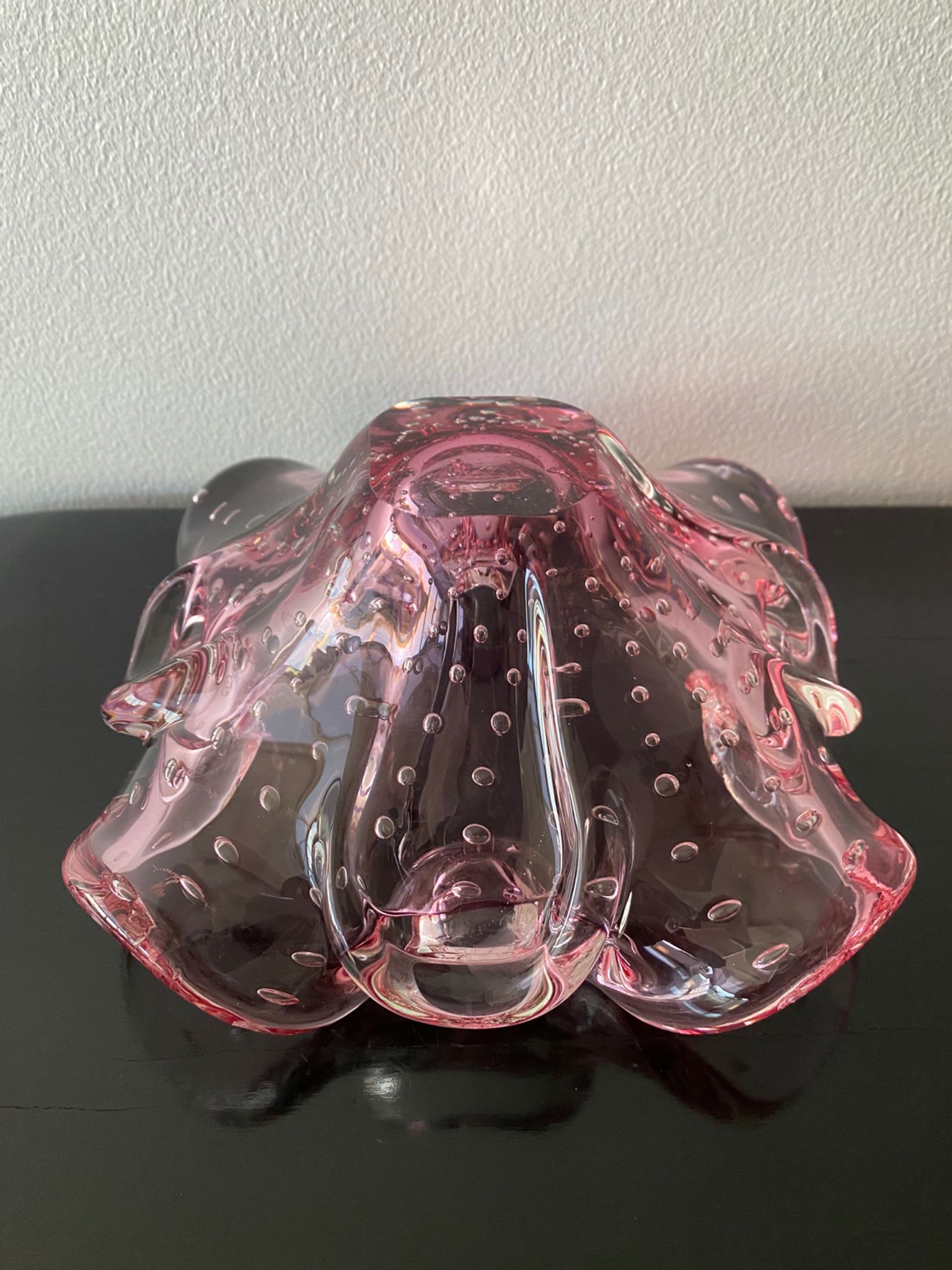 Vintage pink empty pocket ashtray in Murano by Barovier and Toso