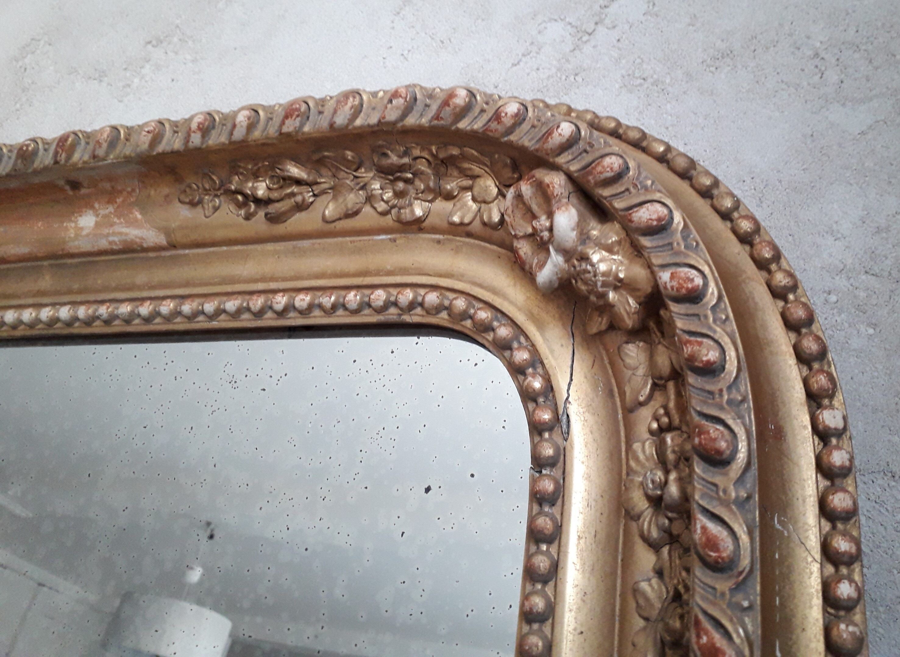 Ancient golden mirror