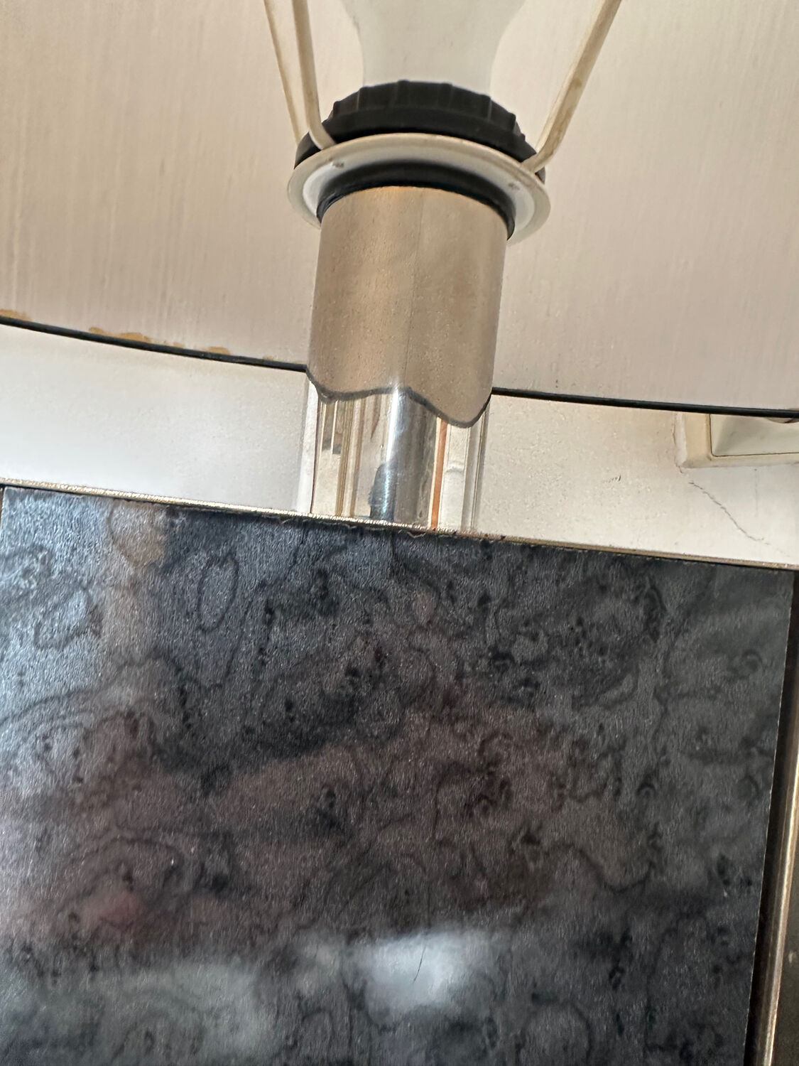 Ledauphin lamp