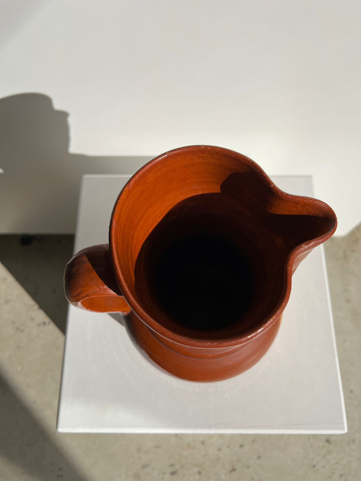 Two-tone brown ceramic wine pitcher H: 24cm