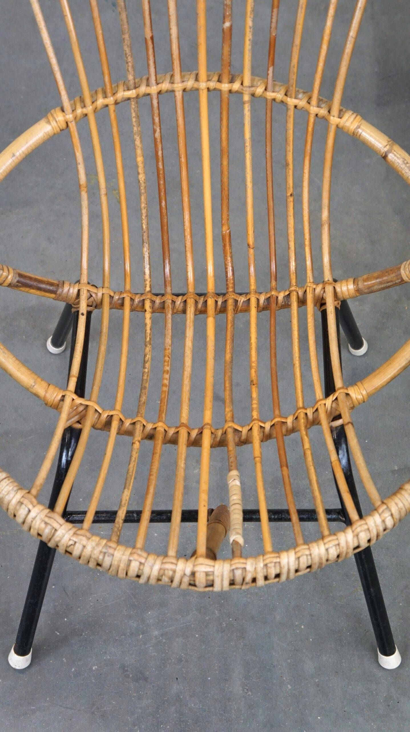 Vintage 1960s rattan Dutch design chair