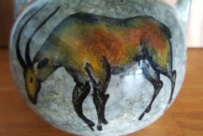 Vintage ceramic vase rock decoration