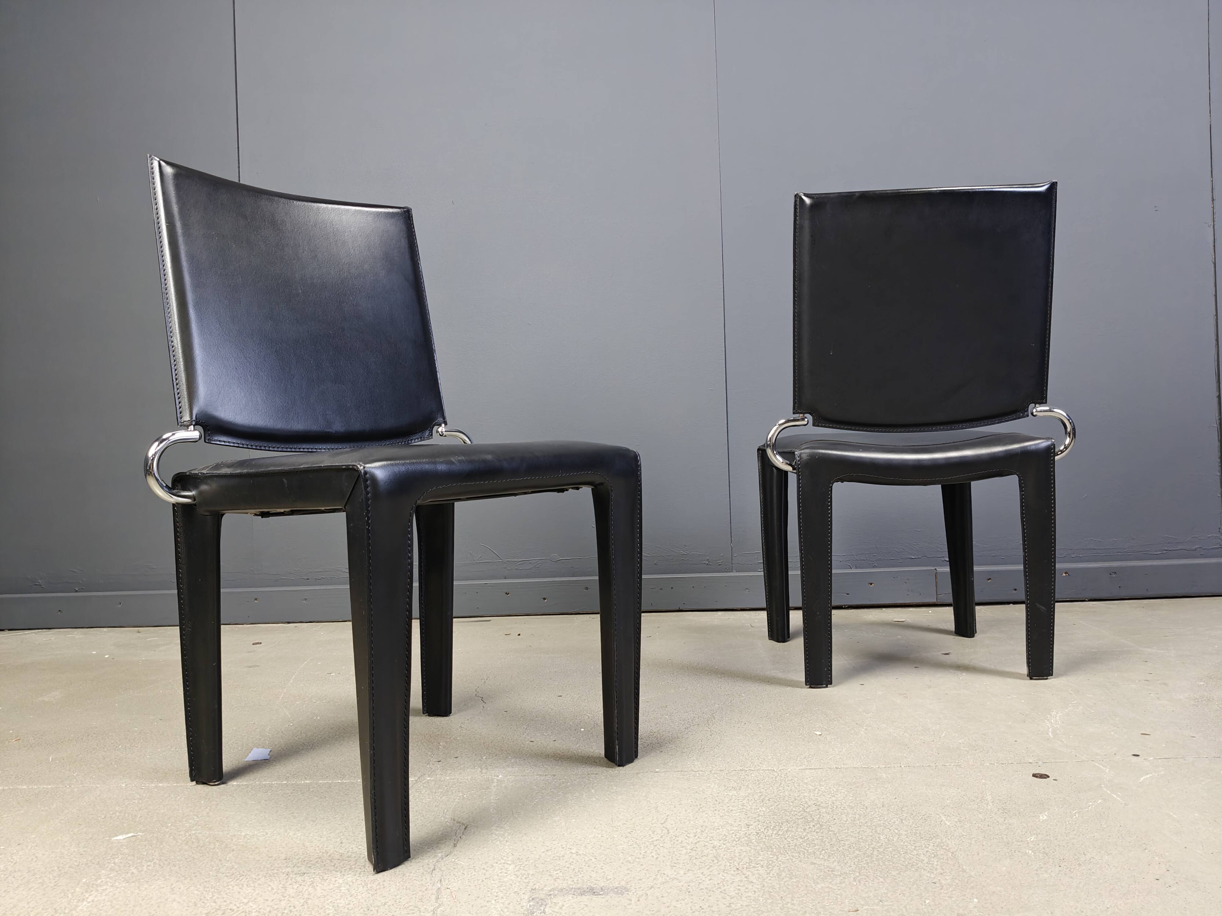 Black leather dining chairs by Arper italy, 1980s - set of 4