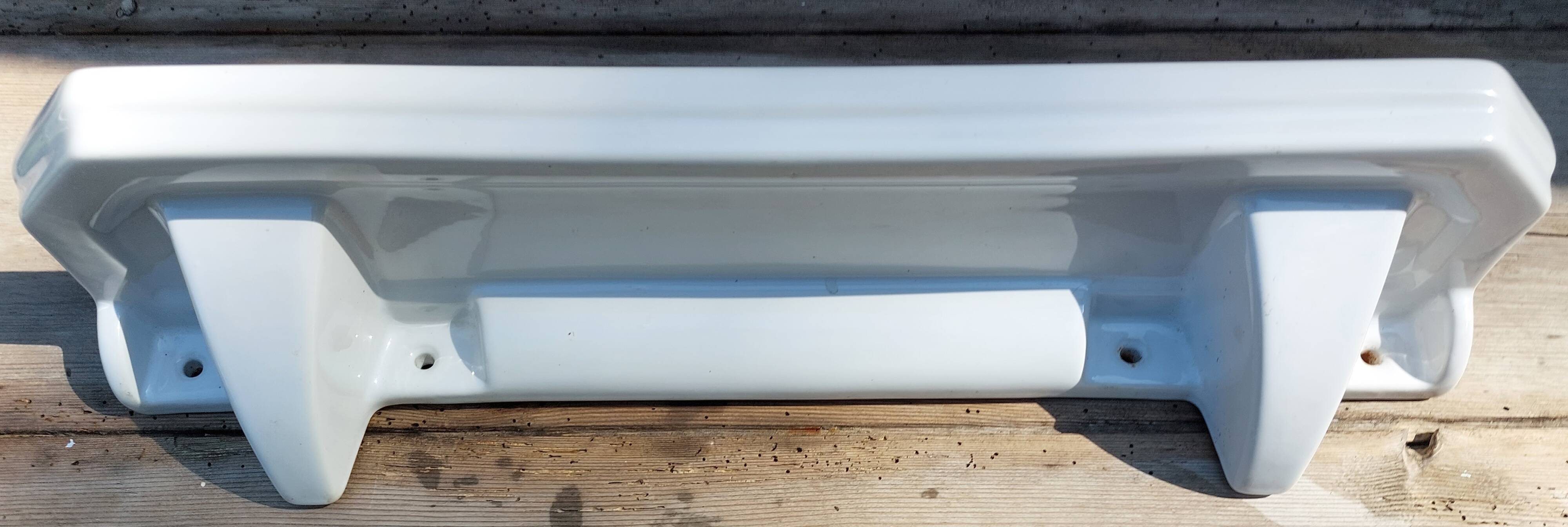 Bathroom Wall Shelf in Art Deco White Porcelain