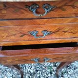 Tables de chevets en marqueterie plateau marbre style louis xv