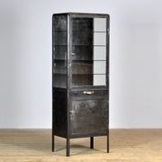 Cabinet de médecine en fer poli, années 1950