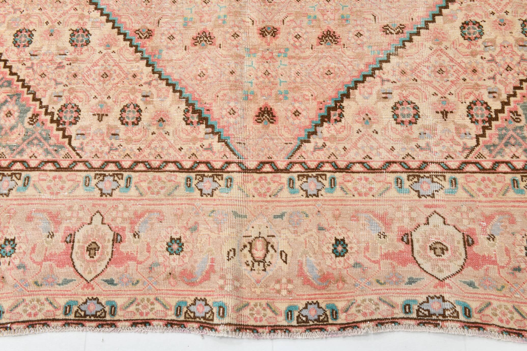 Pale Red & Teal Green Persian Heriz Rug, 288x382Cm