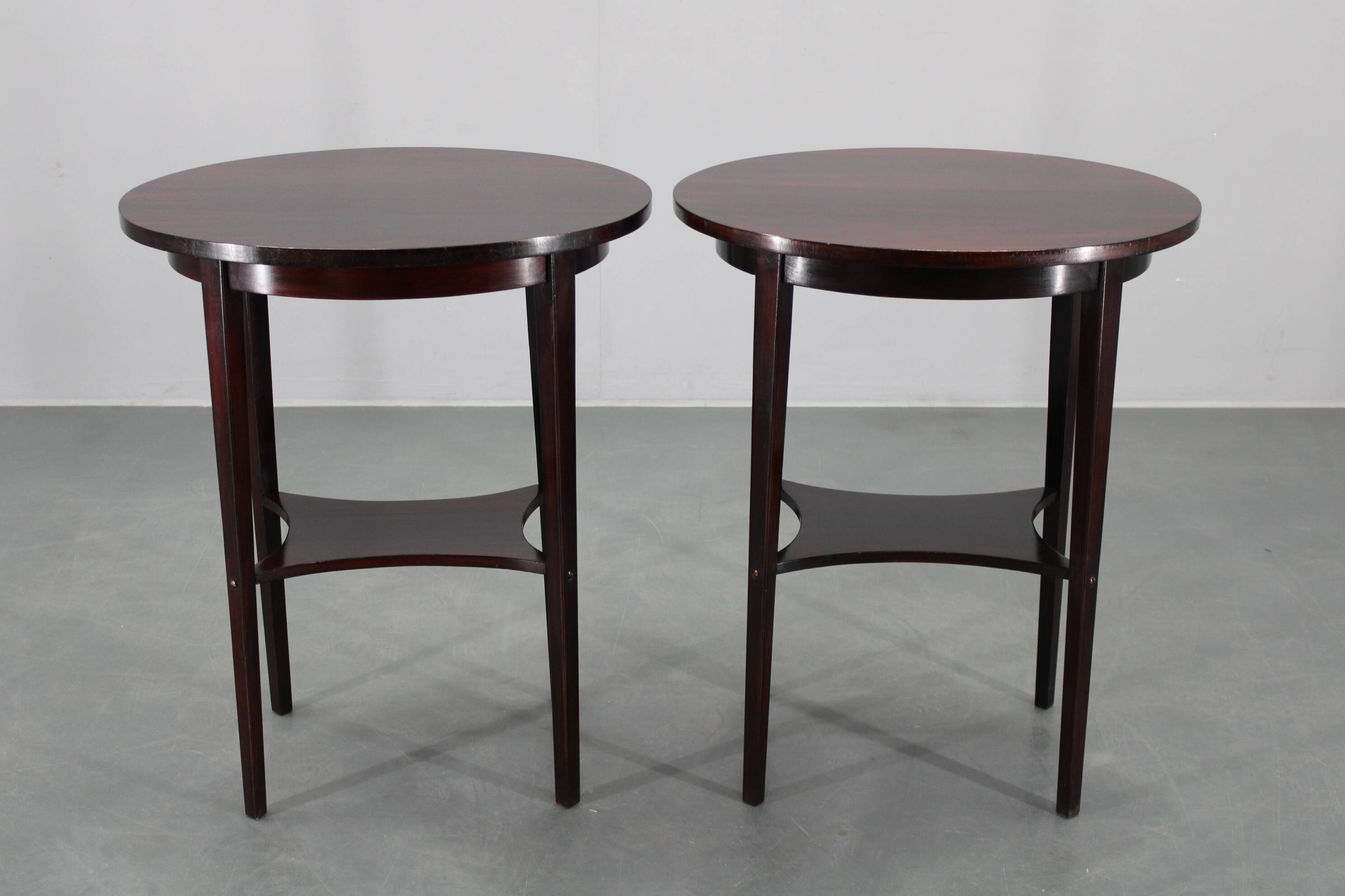 1930s pair of restored Thonet side tables No. 206, Czechoslovakia
