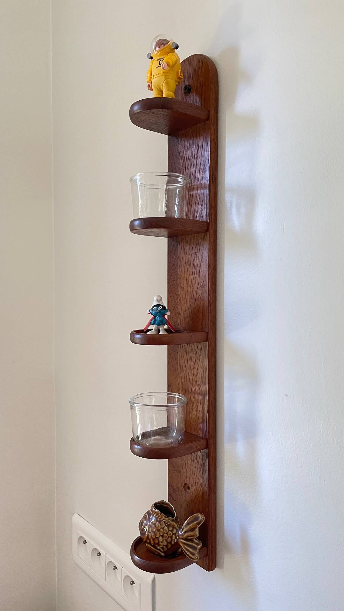 Scandinavian teak shelf by digsmed 1964 - denmark