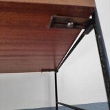 Shelf String black metal structure and 3 teak veneer boards