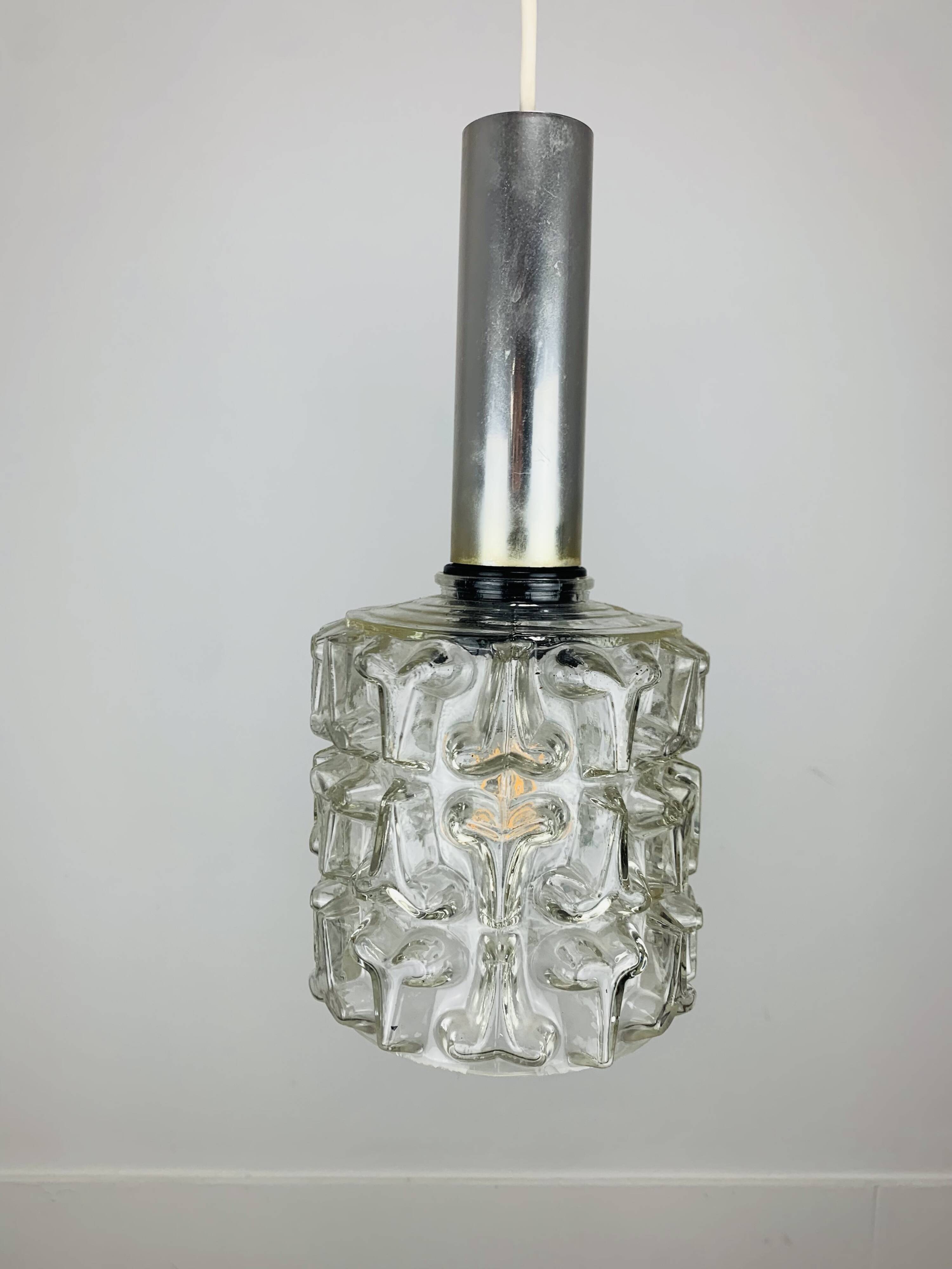 Suspension verre ciselé années 60 vintage