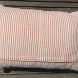 2 cushions stripes pink