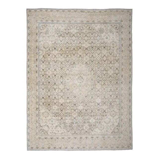 1970s Vintage Persian Handknotted Wool Beige Oversize Area Rug 276x380