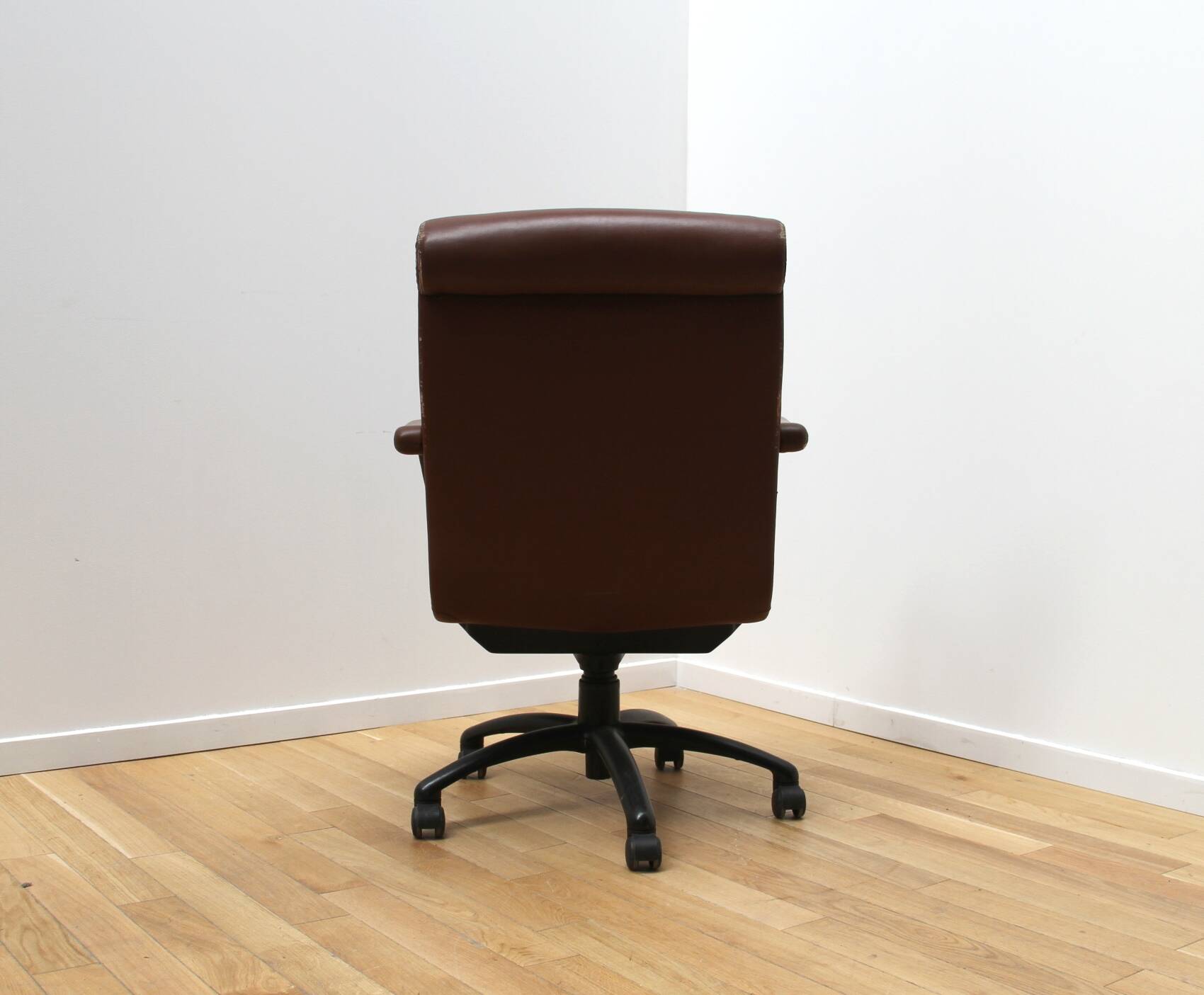 Fauteuil de direction vintage, Poltrona Frau