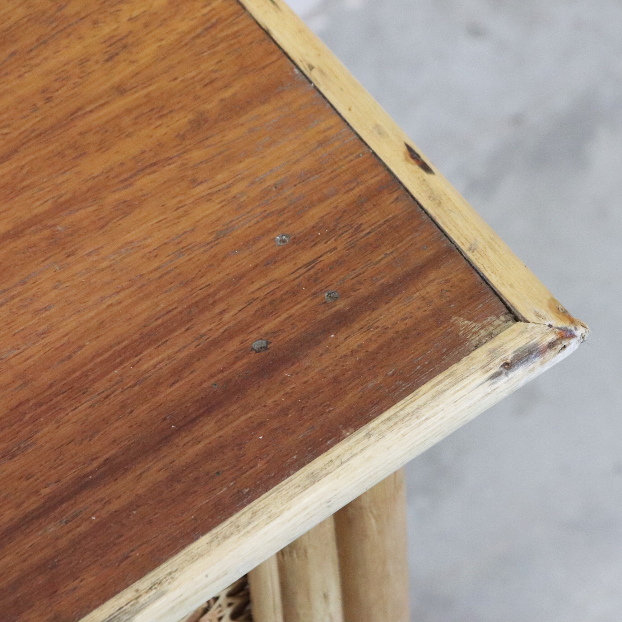 Desk in rattan and caning