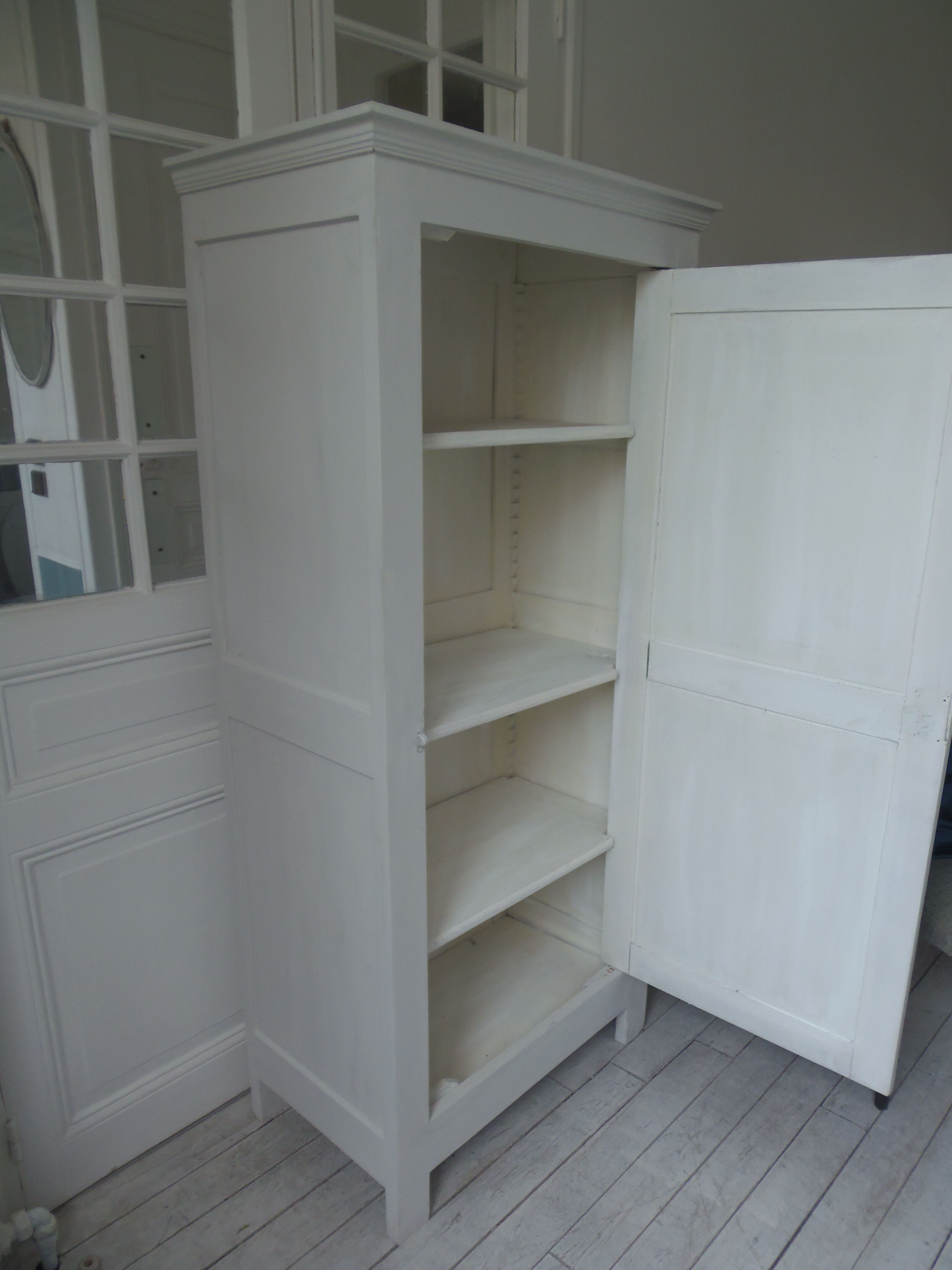 Vintage Parisian wardrobe, 1 door, pearl grey waxed finish.
