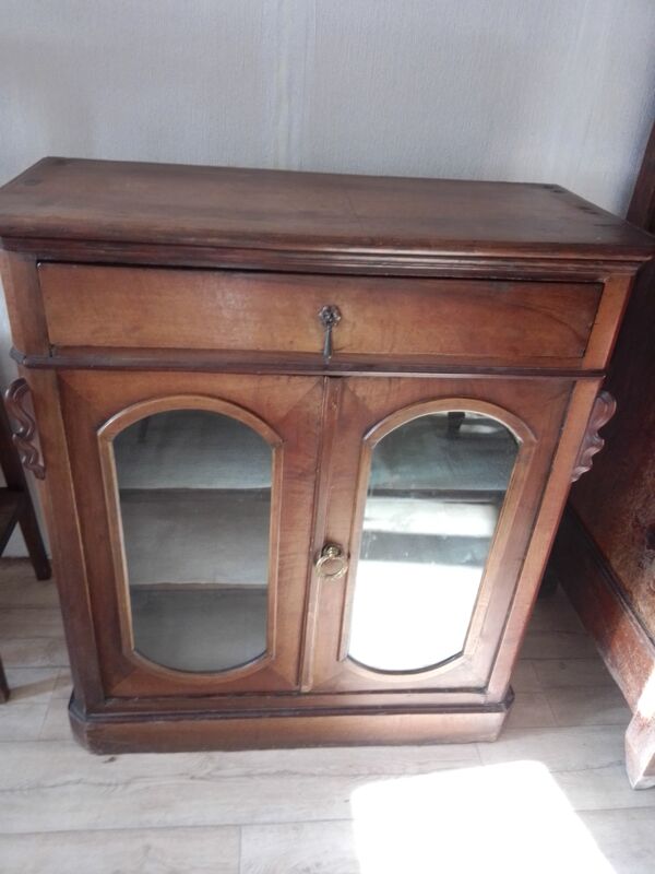 Vitrine époque Louis Philippe