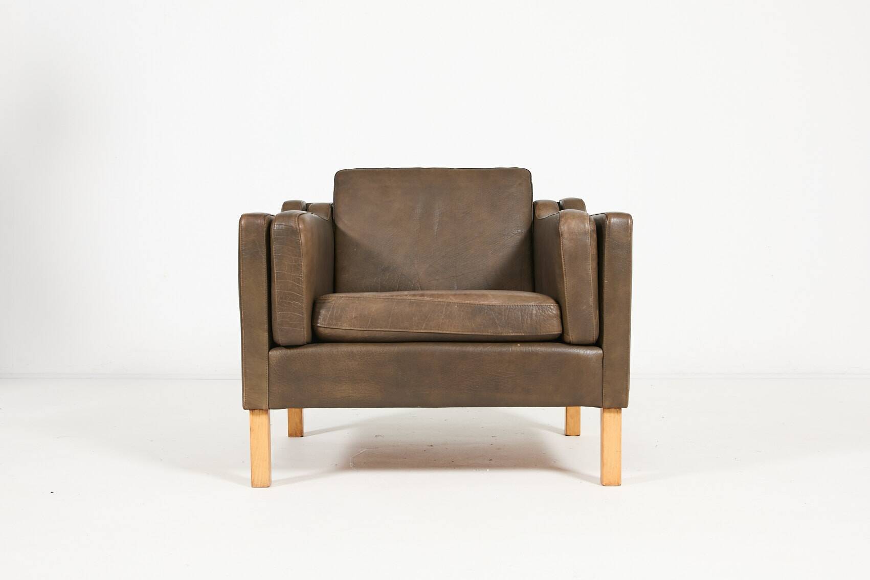 Vintage Danish design leather armchair from Vemb, 1980’s