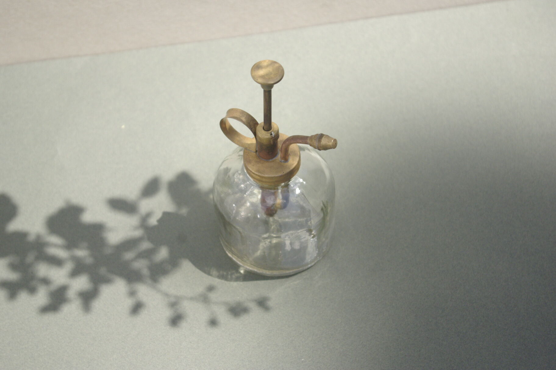 Vintage transparent glass spray