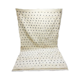 Tapis berbère a pois 300 x 180 cm