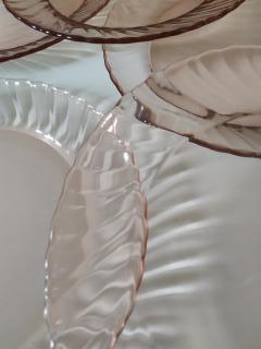 6 plates in pink Arcoroc glasses