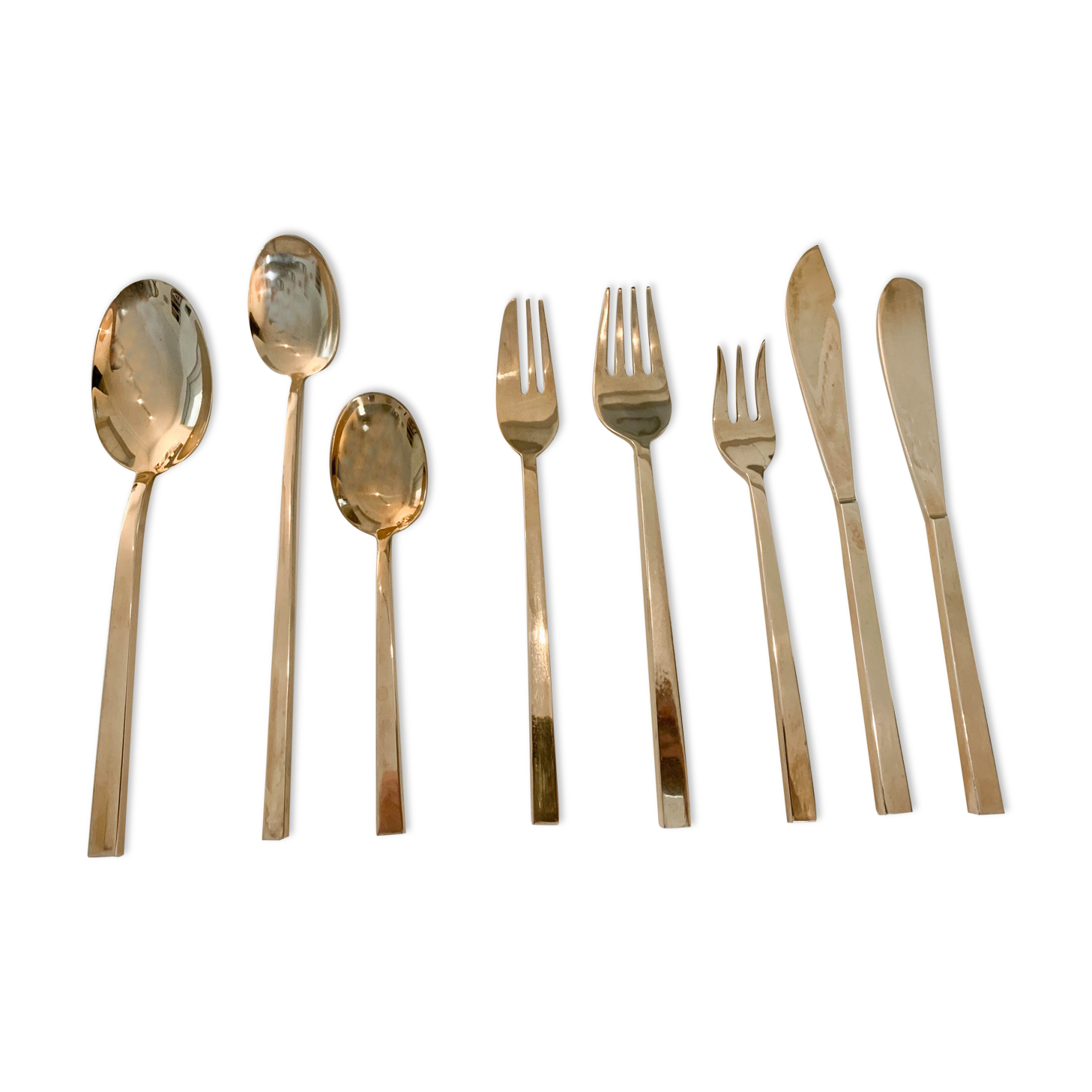 Cutlery service "Scanline" by Sigvard Bernadotte
