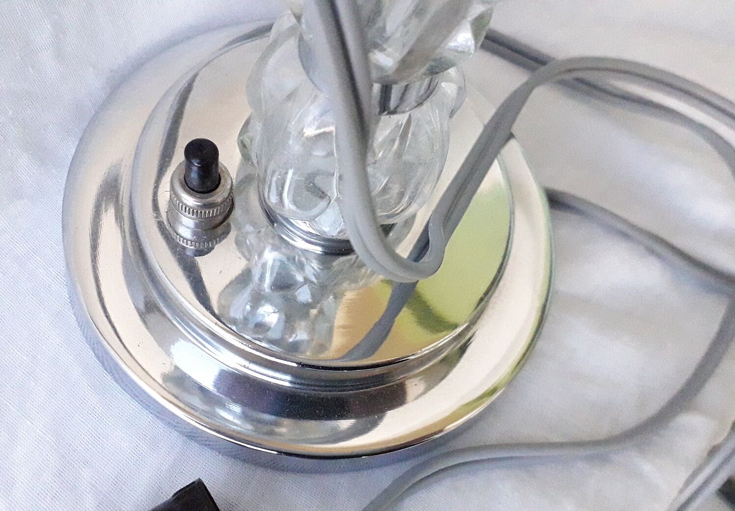 Pied de lampe verre et métal