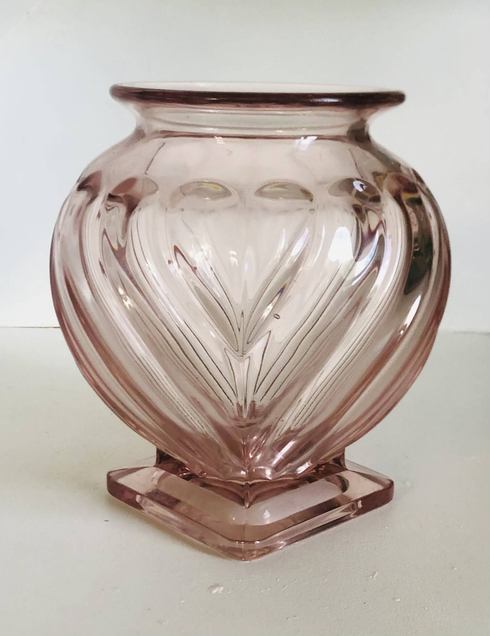 Vase en verre art déco Rosaline par Rudolf Schrötter pour Inwald