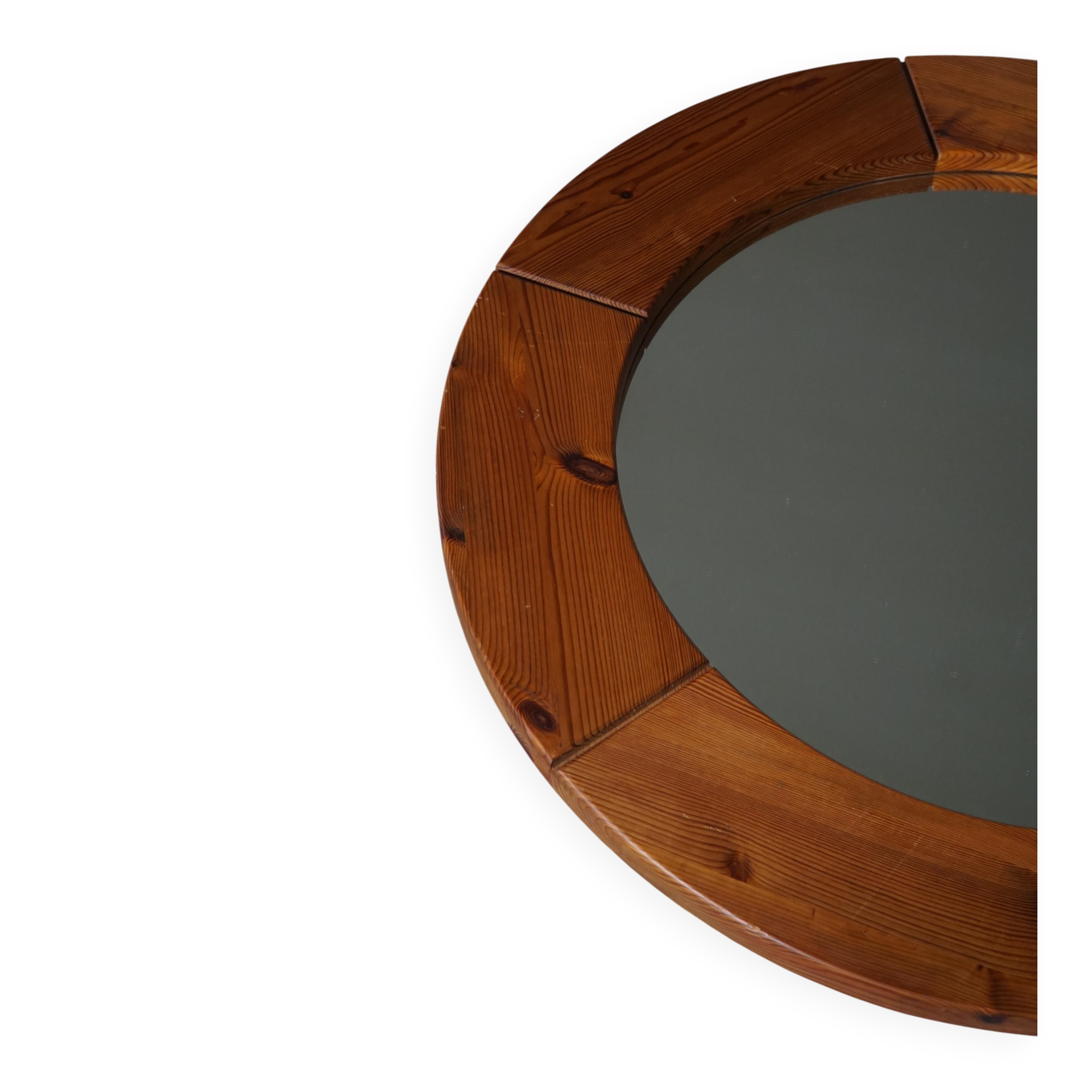 Wall mirror in solid pine by Glasmäster Markaryd, Sweden, 1960s.