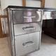 Bureau industriel vintage des années 50 – double caisson, 7 tiroirs, métal