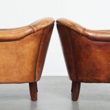 Set of 2 club chairs made of sheepskin leather