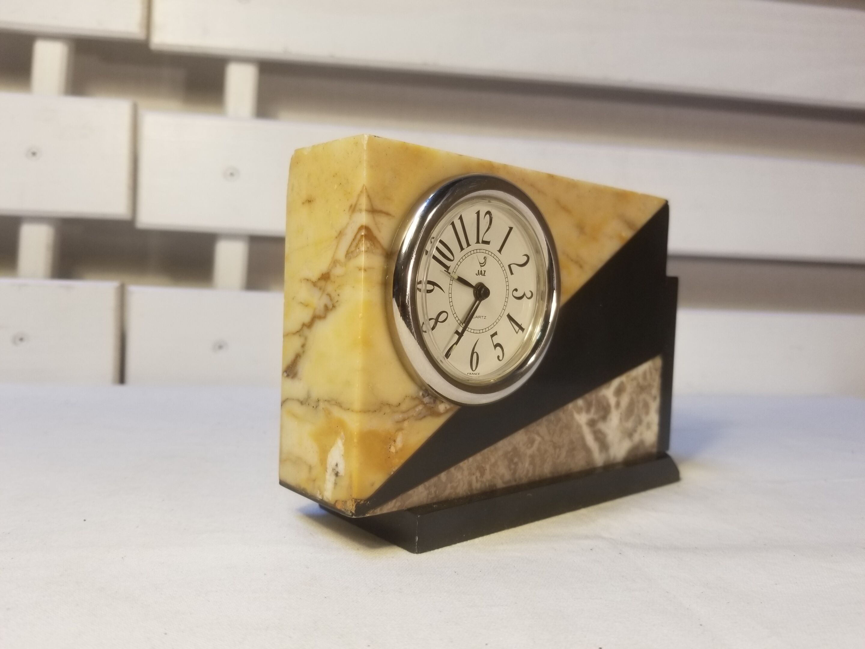 JAZ Quartz Clock Art Deco Marble Style - Table Clock