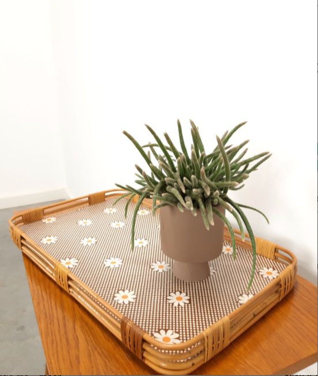 Vintage rattan top with flowers