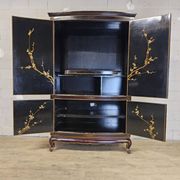Vintage Chinese cabinet with gold leaf, flowers and birds / oriental