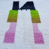 Handmade pure wool rug, size 200 x 300 cm.