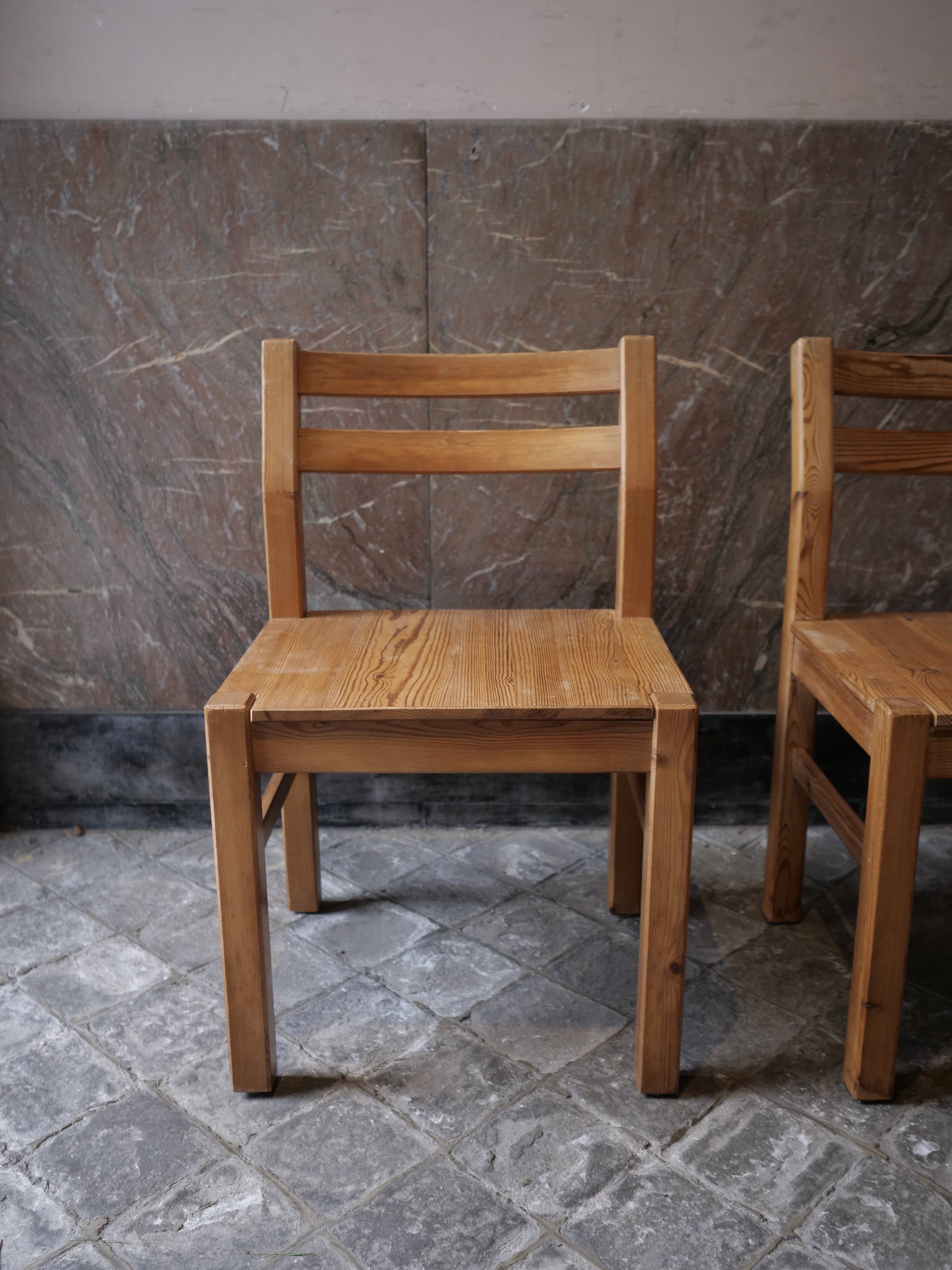 Paire de chaises danoises en pin