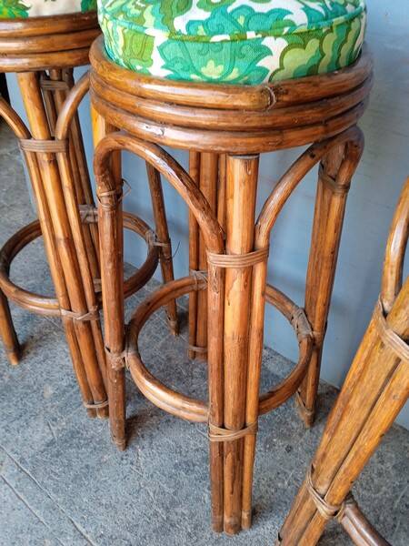 3 vintage high rattan bar stools 1970