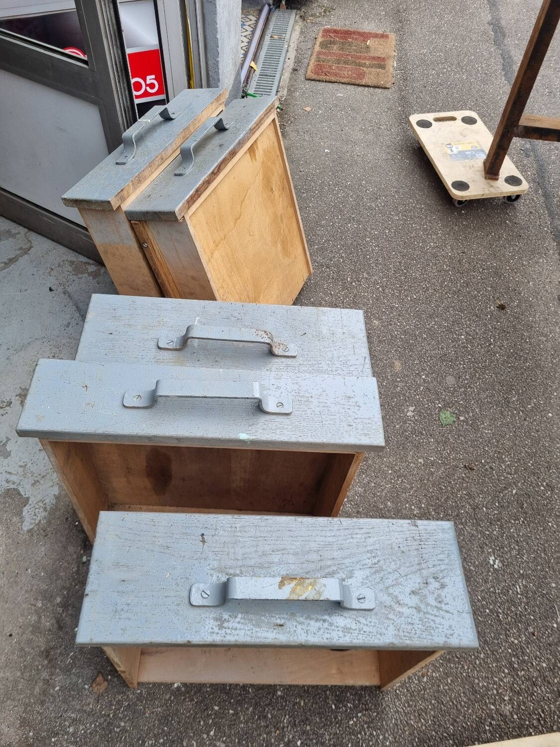 Large workshop table