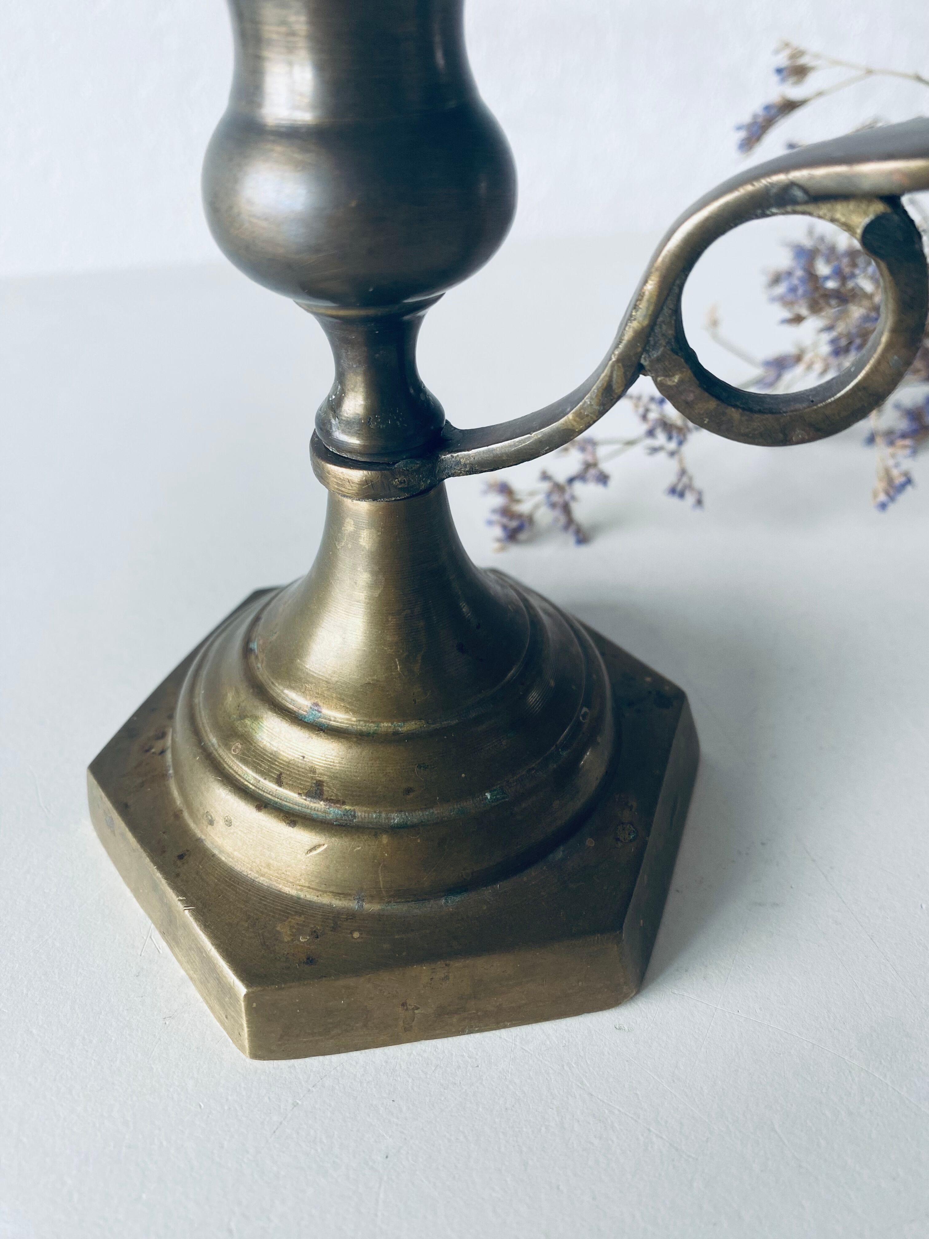Candle holder with bronze handle