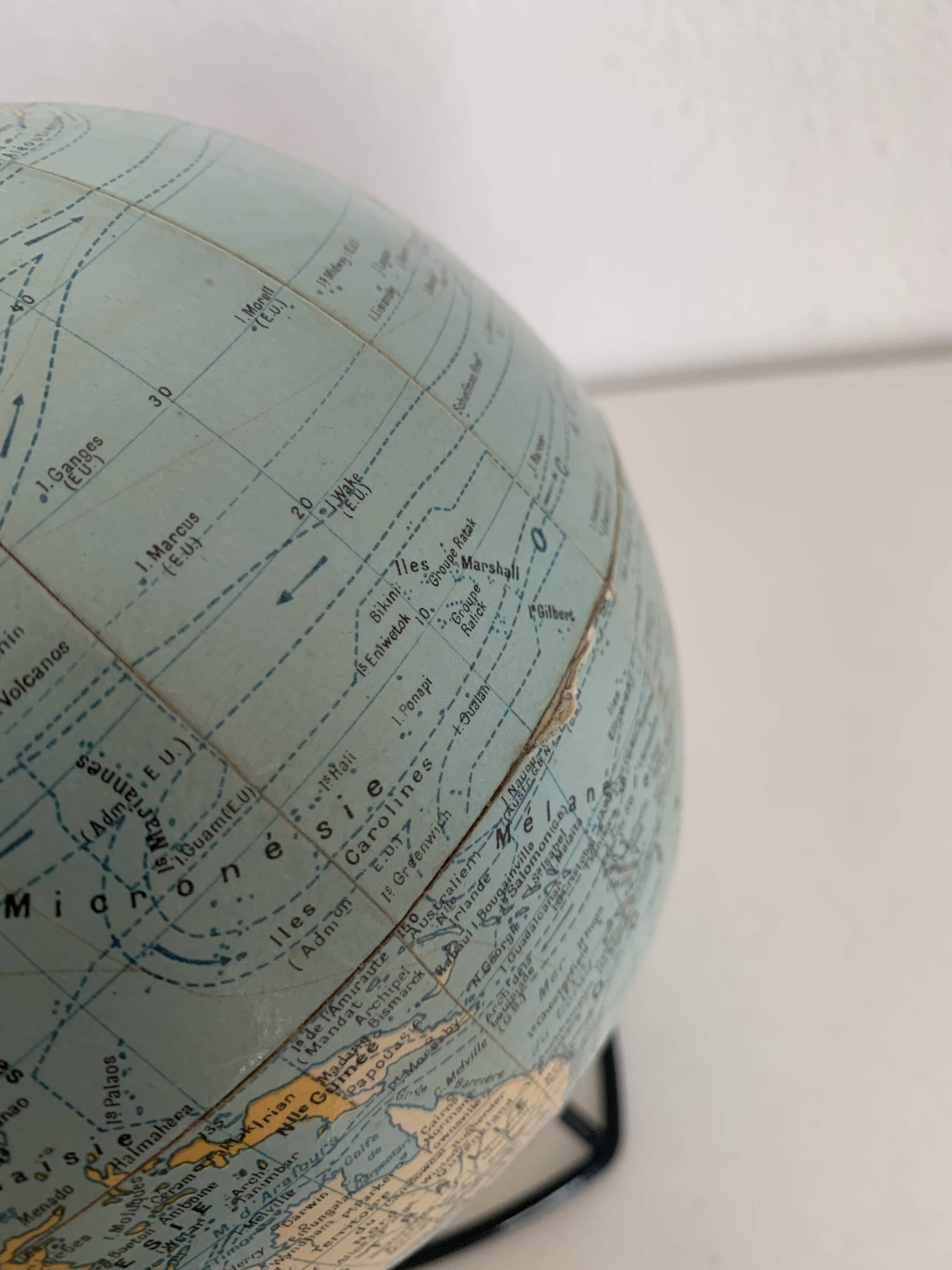 Vintage 1960 Girard Barrère world map globe - 23 cm