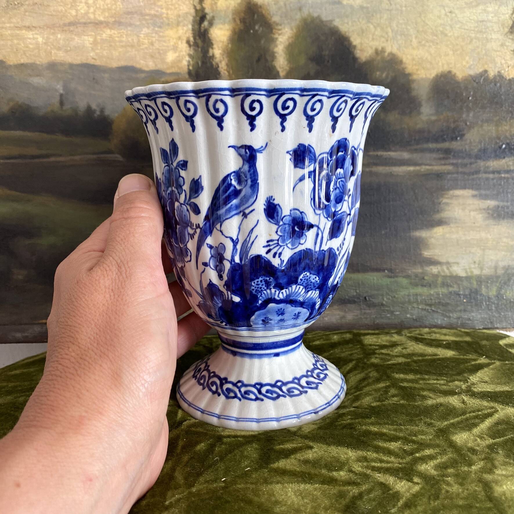 Delft planter vase with cobalt blue decoration.