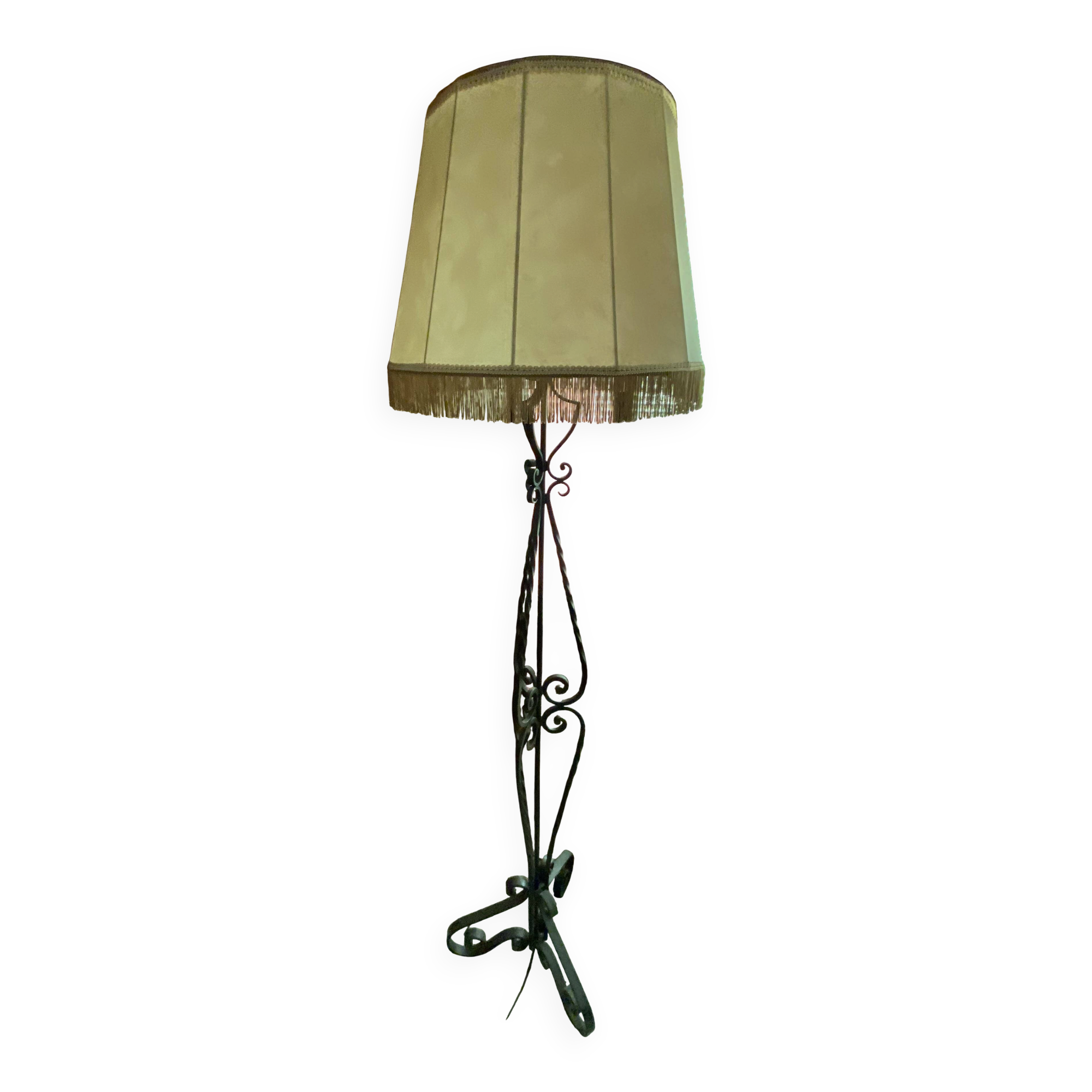 Floor lamp